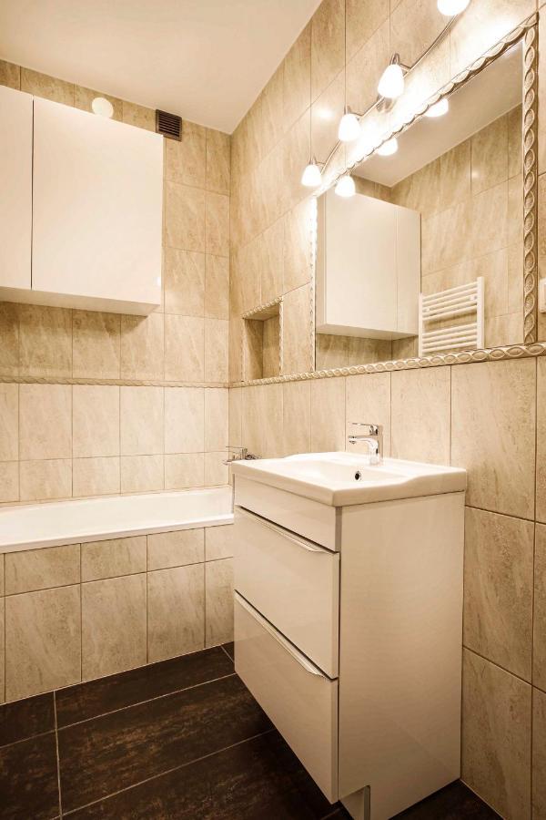 2-Room Apartment With Kitchen, Heart Of Cracow Old Town Krakkó Kültér fotó